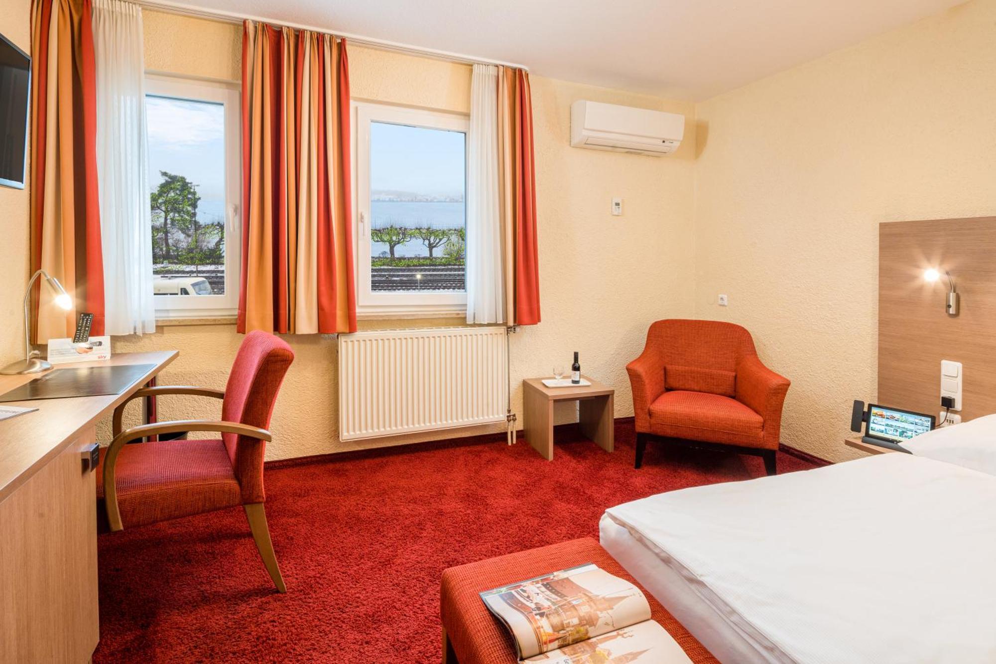 Hotel Zur Schmiede Radolfzell am Bodensee Luaran gambar